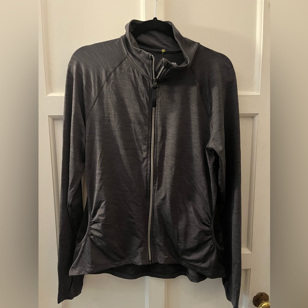 Longsleeve grey exercise top